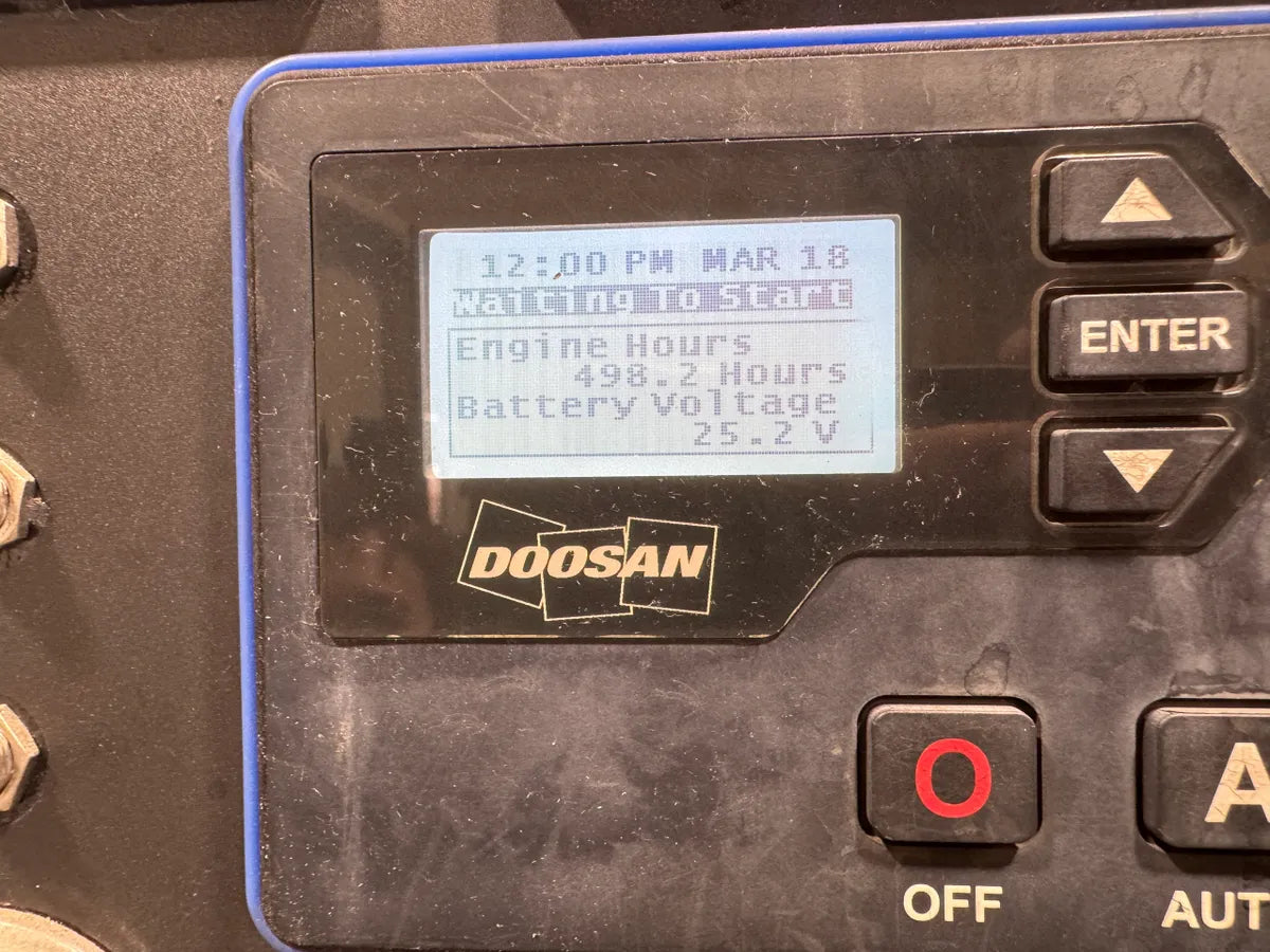 LOW HOUR 2013 Doosan G325 Portable Diesel Generator