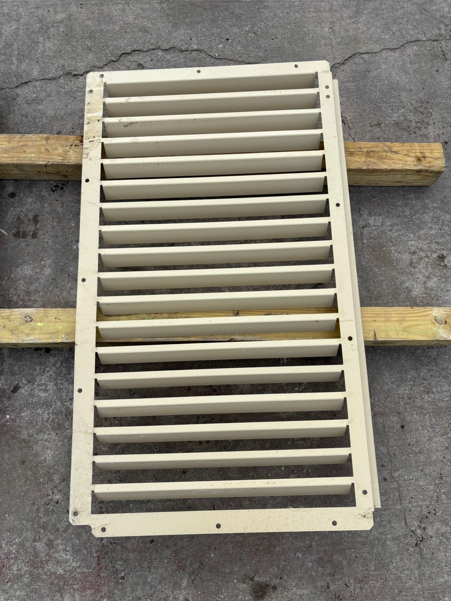 Bobcat/Doosan 22203681GA PANEL SIDE FRONT RIGHT