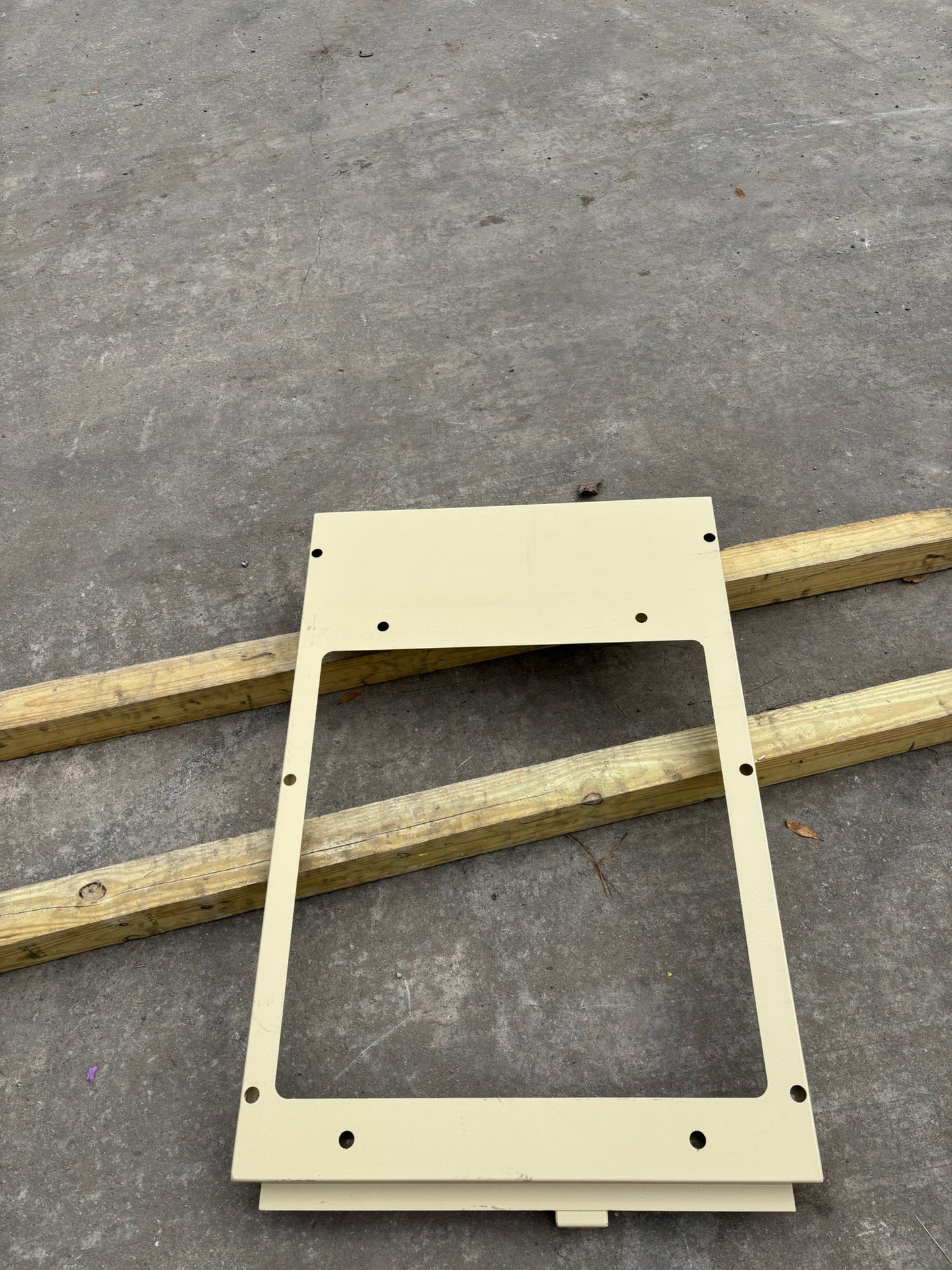 Bobcat/Doosan 22464283GA PANEL FRONT RIGHT CORNER