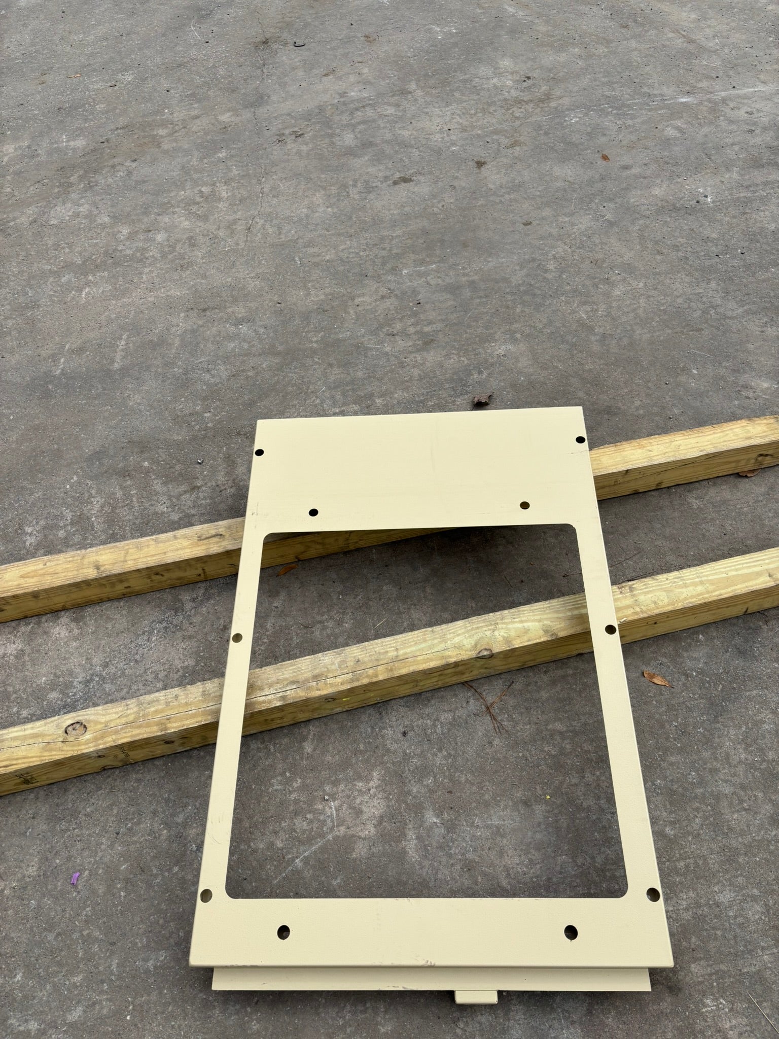 Bobcat/Doosan 22464283GA PANEL FRONT RIGHT CORNER