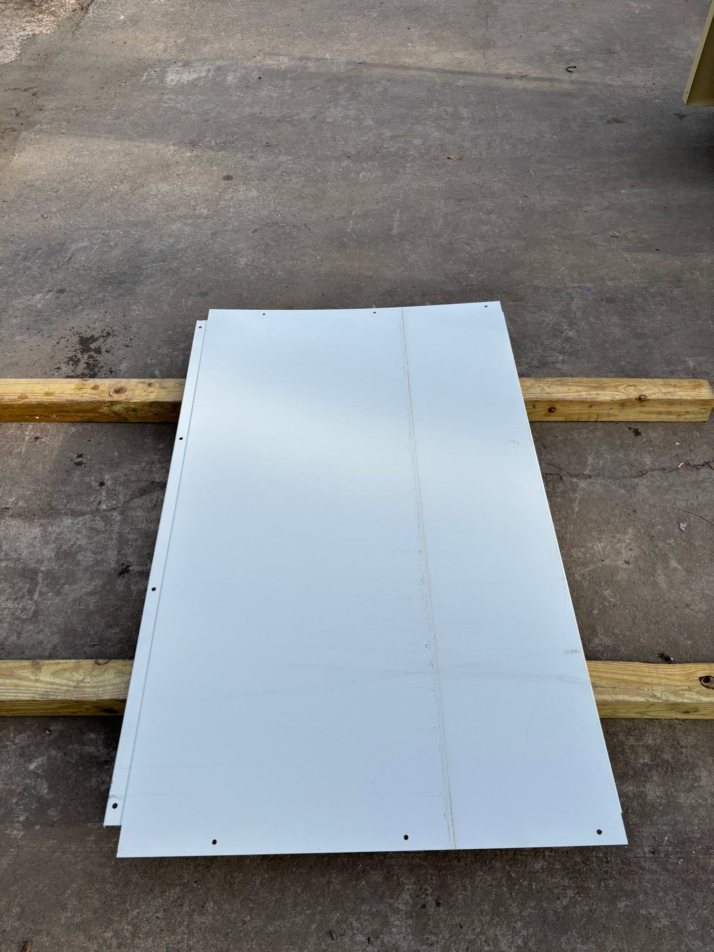 Bobcat/Doosan 22895296GW PANEL FRONT BOTTOM