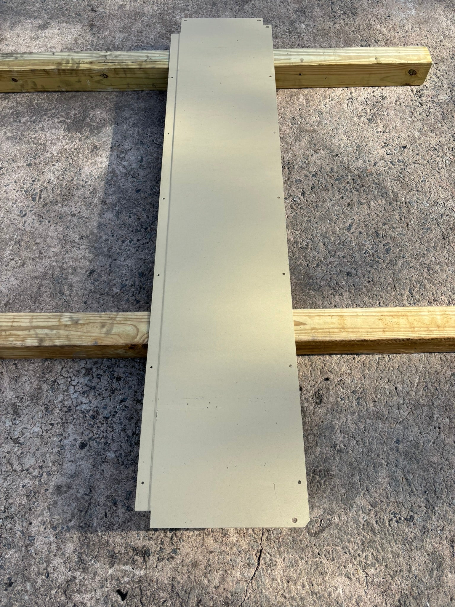 Bobcat/Doosan 36865509 PANEL L H REAR SIDE EXT