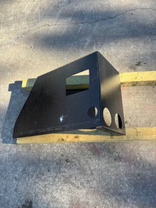 Bobcat/Doosan 46554113SB RIGHT FENDER REAR BRACKET