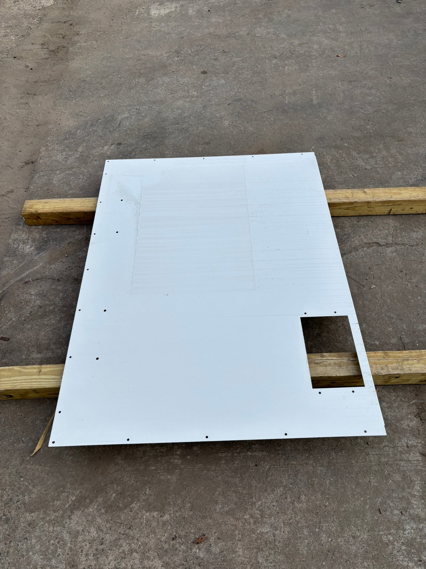 Bobcat/Doosan 46554737GW PANEL LEFT REAR