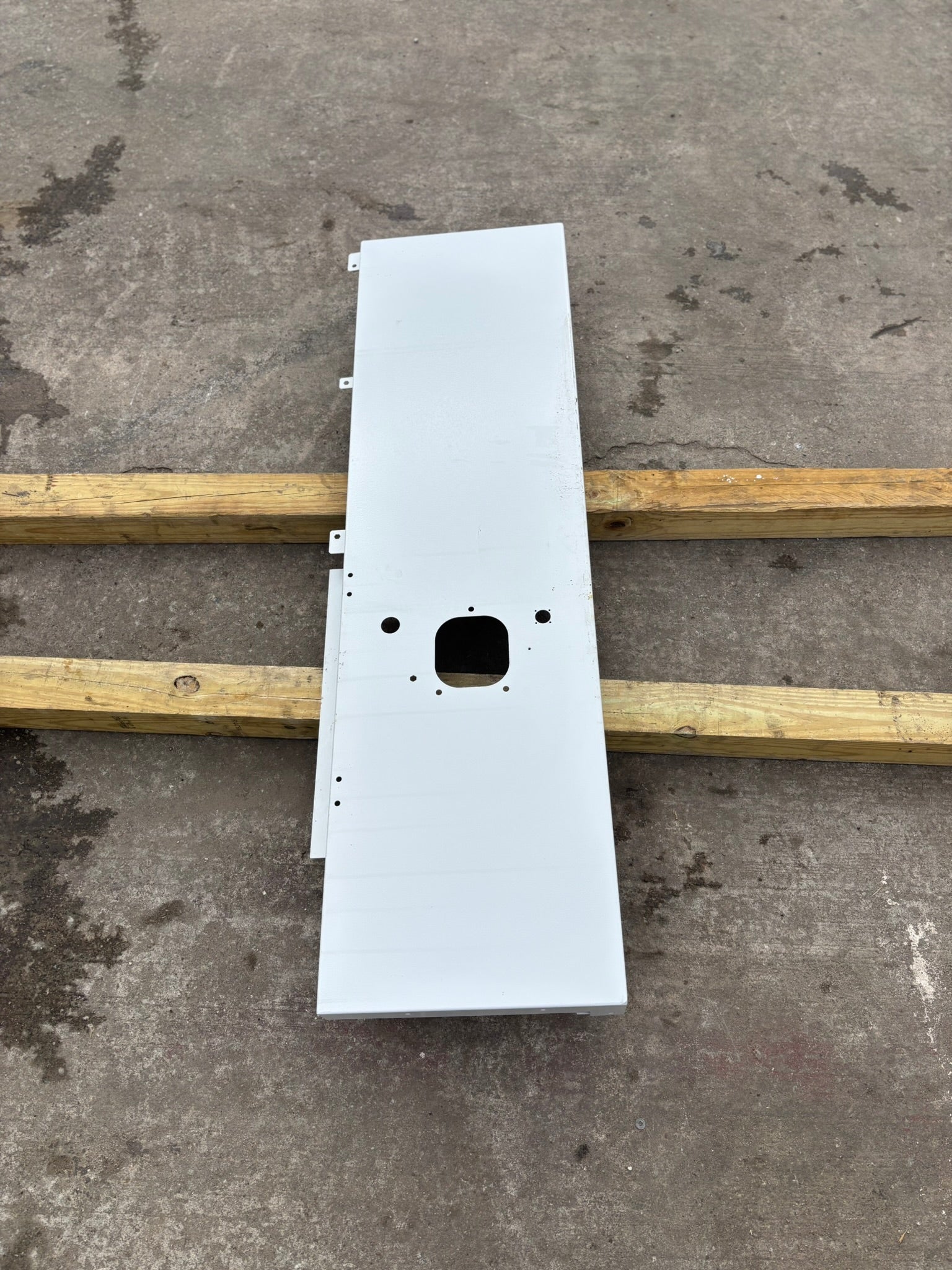 Bobcat/Doosan 46692938GW PANEL RIGHT REAR