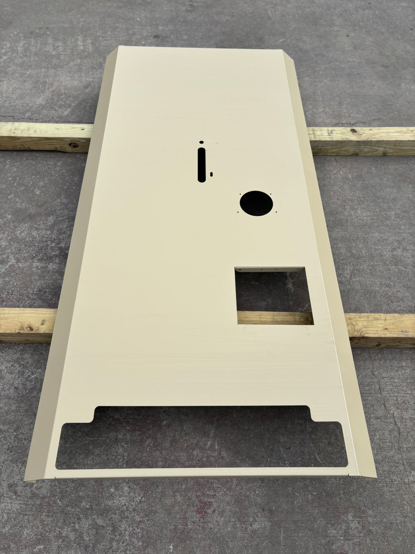 Bobcat/Doosan 46824745GA PANEL ROOF