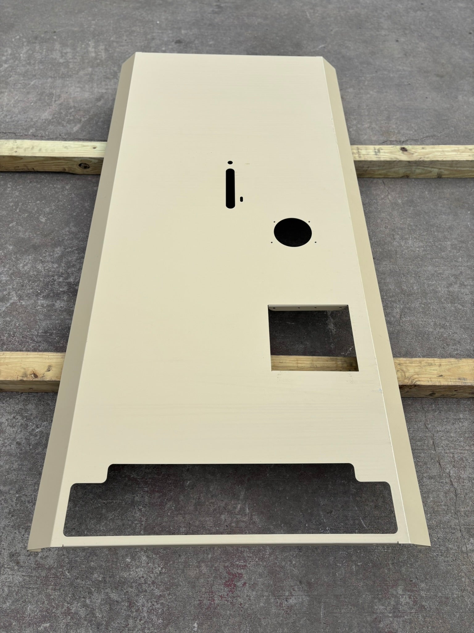 Bobcat/Doosan 46824745GA PANEL ROOF