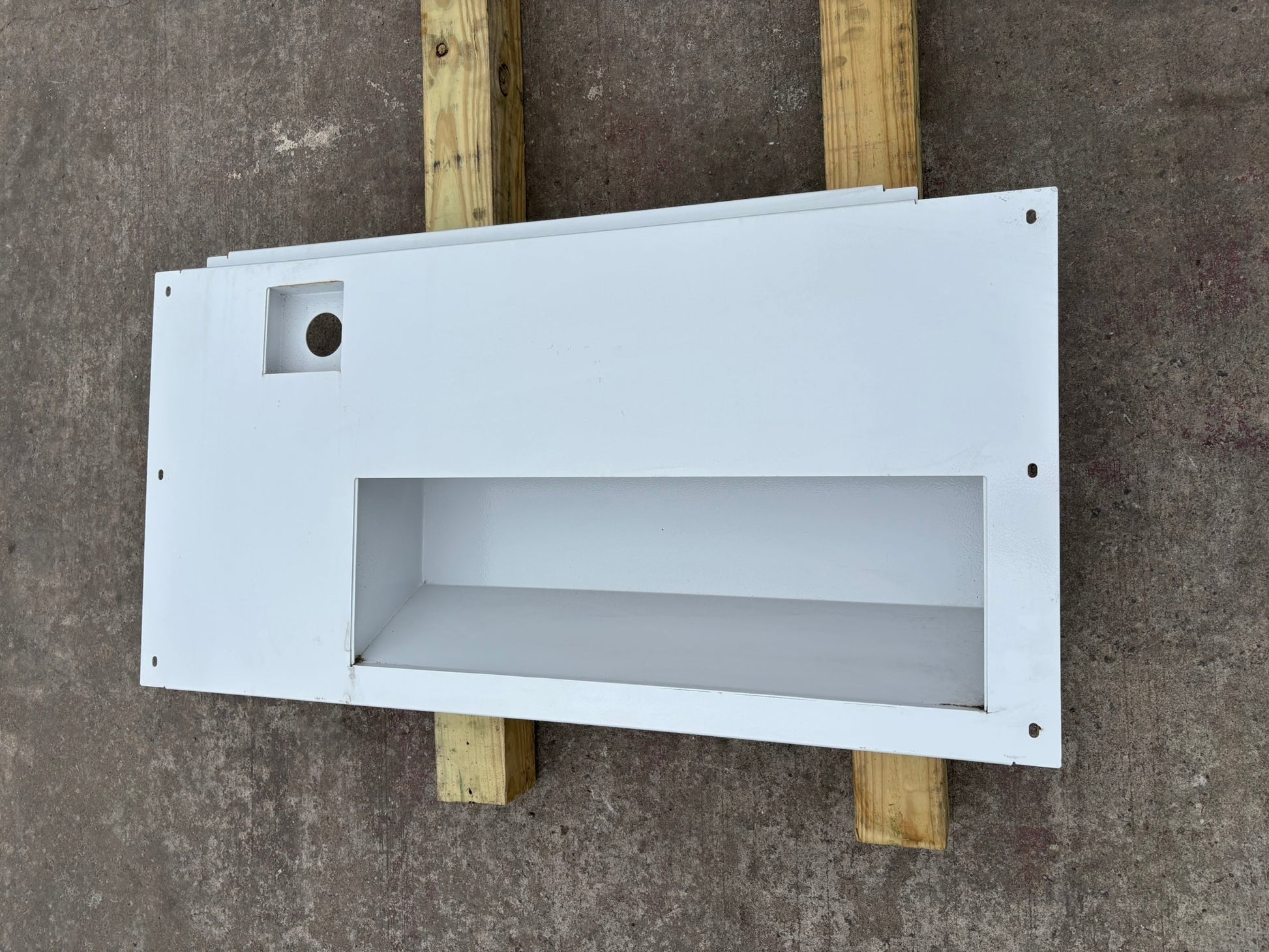 Bobcat/Doosan 46843566GW PANEL REAR INTAKE