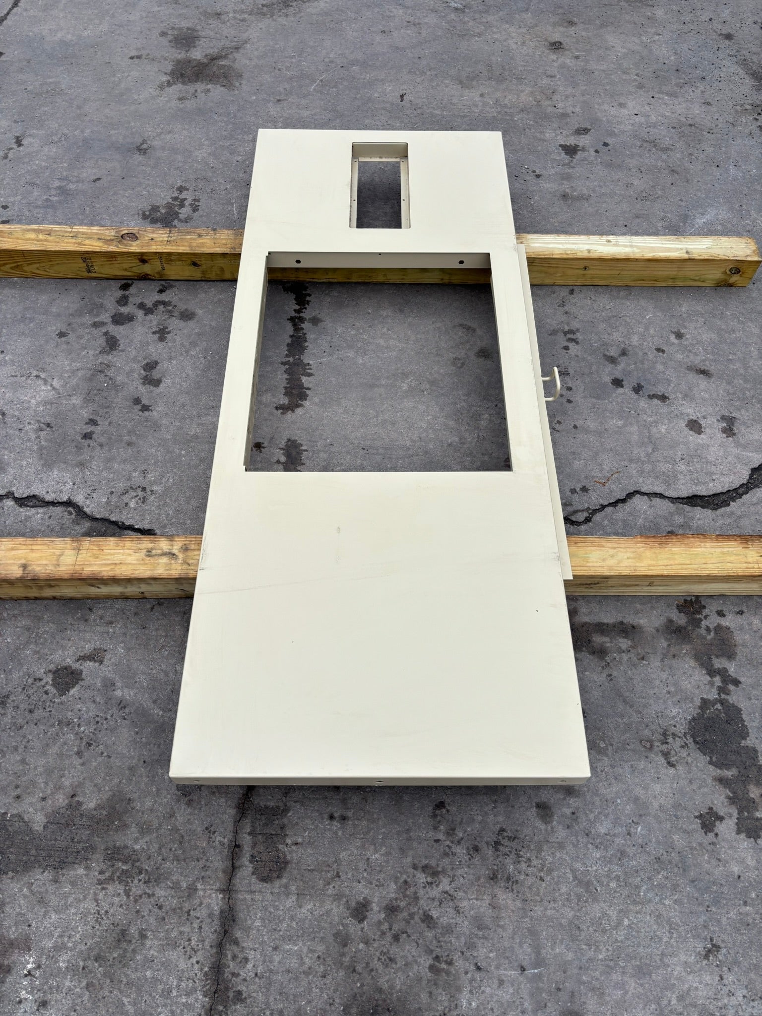 Bobcat/Doosan 54737820 PANEL LEFT RR SIDE