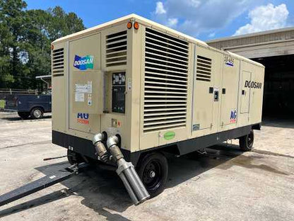 2014 Doosan XHP1170WCU T4F Portable Air Compressor